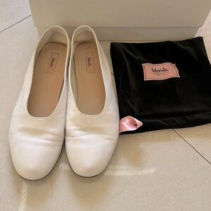 Blush glove leather flats